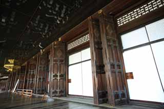 photo,material,free,landscape,picture,stock photo,Creative Commons,West Honganji shrine in which the founder's image is installed in, Honganji, Chaitya, door, wooden building