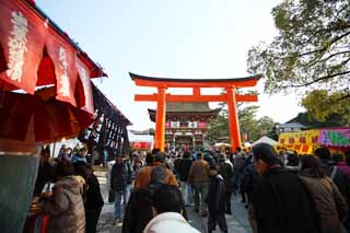 fotografia, material, livra, ajardine, imagine, proveja fotografia,Fushimi-Inari Taisha aproximao de Santurio para um santurio, A visita de Ano novo para um santurio de Xintosmo, torii, Inari, raposa