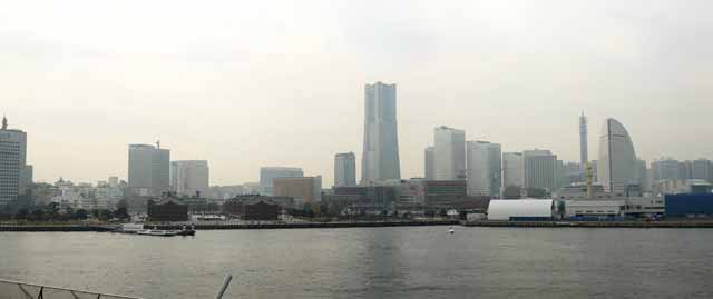 photo,material,free,landscape,picture,stock photo,Creative Commons,Minato Mirai, landmark tower, red brick warehouse, building, Sea bus