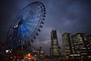 fotografia, materiale, libero il panorama, dipinga, fotografia di scorta,Yokohama Minato Mirai 21, torre di pietra miliare, Ferris la ruota, Un parco di divertimenti, citt di modello futura