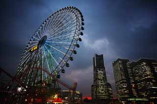 Foto, materiell, befreit, Landschaft, Bild, hat Foto auf Lager,Yokohama Minato Mirai 21, Orientierungspunktturm, Ferrisrad, Ein Vergngungspark, knftige modellhafte Stadt