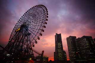 Foto, materiell, befreit, Landschaft, Bild, hat Foto auf Lager,Yokohama Minato Mirai 21, Orientierungspunktturm, Ferrisrad, Ein Vergngungspark, knftige modellhafte Stadt