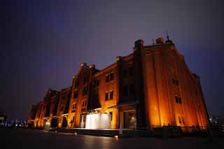 photo,material,free,landscape,picture,stock photo,Creative Commons,Yokohama red brick warehouse, brick warehouse, sightseeing spot, Waterfront, modernization industry inheritance