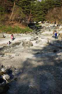 fotografia, materiale, libero il panorama, dipinga, fotografia di scorta,Un argine del Kusatsu ovest di primavera caldo, pietra, primavera calda, Zolfo, Servizio buddista per bambini falliti