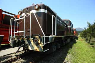 Foto, materiell, befreit, Landschaft, Bild, hat Foto auf Lager,Hetzen Sie Diesell DD51, Eisenbahn, Braun, Verbindungsstecker, Reisender