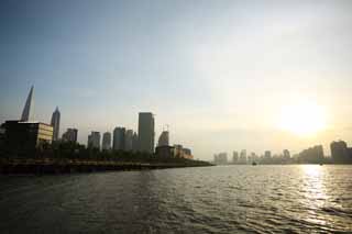 photo,material,free,landscape,picture,stock photo,Creative Commons,Huangpu Jiang, Setting sun, ferry, Setting sun, skyscraper